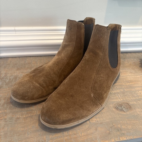 Amberjack Chelsea Boot in Grizzly Brown Suede Mens Size 13M Brown - Picture 2 of 8